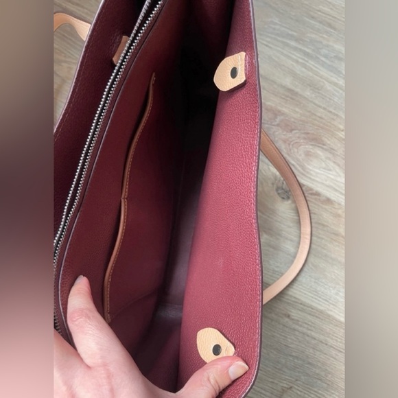 Coach Tyler Carryall Pink/Peach Apricot Pebbled Leather Tote Bag *Missing Tag* - Picture 7 of 12